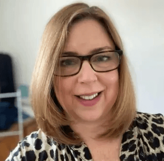 Mariana S.